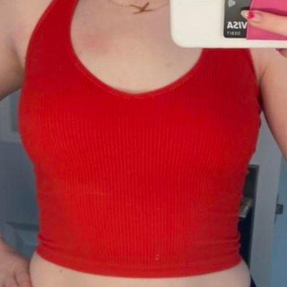 urban halter top - Picture 4 of 4